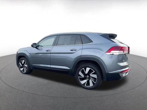 Used 2025 Volkswagen Atlas Cross Sport SE image 10