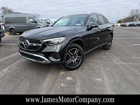 New 2026 Mercedes-Benz GLC 300 4MATIC image 1