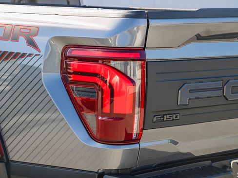 Used 2024 Ford F150 Raptor image 11