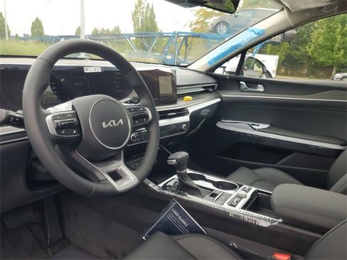 New 2026 Kia K5 EX image 11