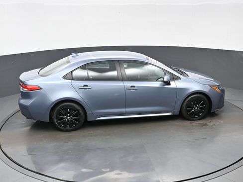 Used 2023 Toyota Corolla LE FWD image 39