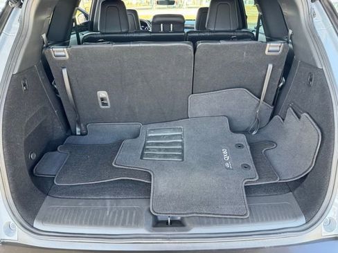 Used 2025 INFINITI QX60 Luxe w/ Black Edition image 23