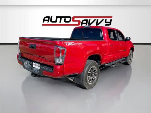 Used 2022 Toyota Tacoma TRD Sport image 7