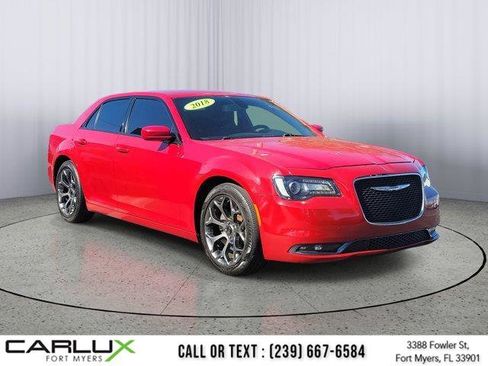 Used 2018 Chrysler 300 S image 1