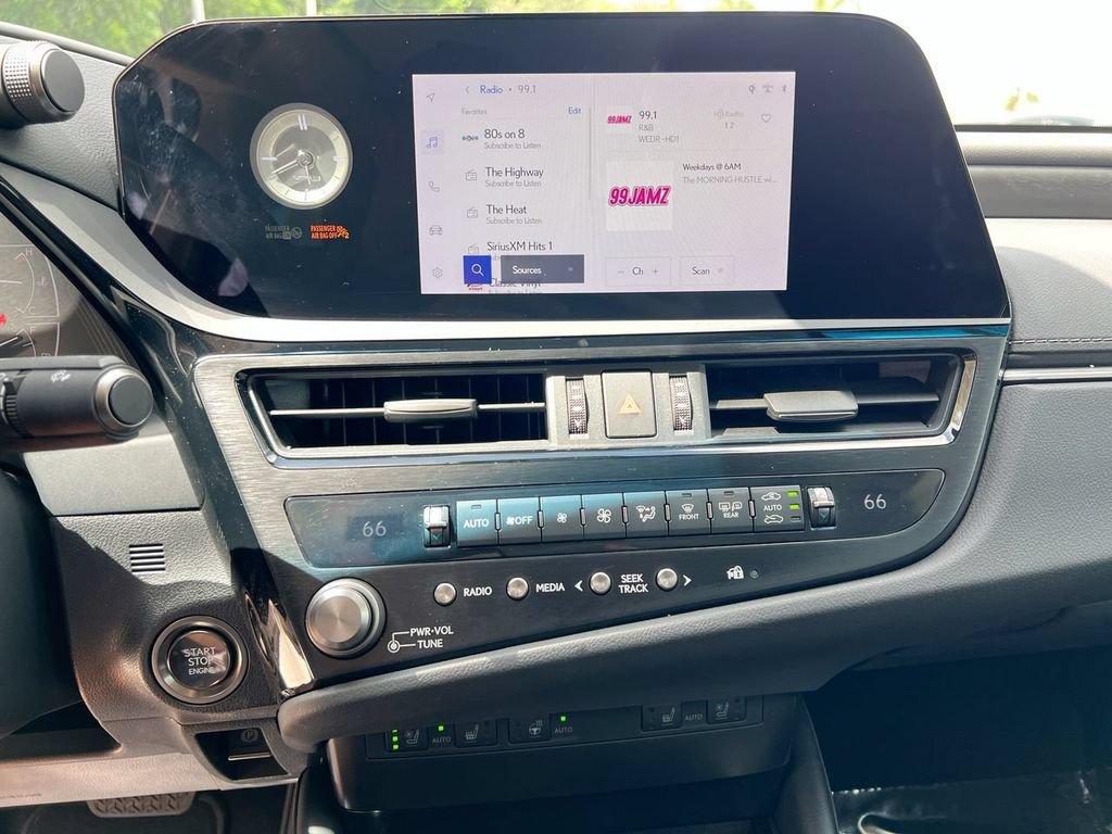 Certified 2024 Lexus ES 350 w/ Premium Package FWD image 17
