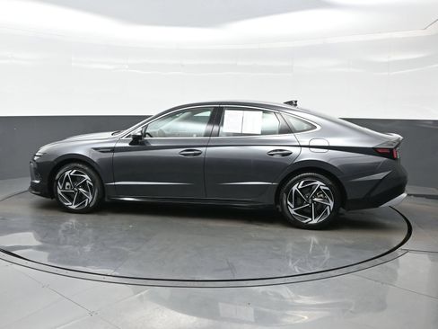 Certified 2026 Hyundai Sonata SEL FWD image 3