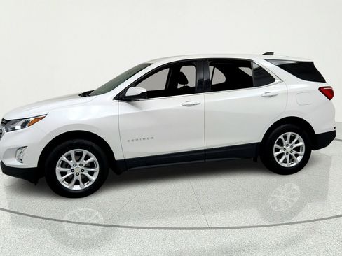 Used 2020 Chevrolet Equinox LT AWD/4WD image 2