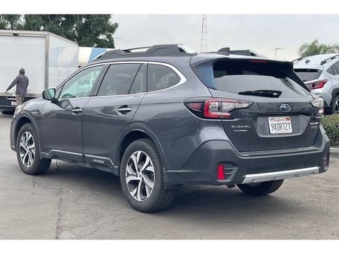 Used 2022 Subaru Outback Touring w/ Popular Package #2 image 3