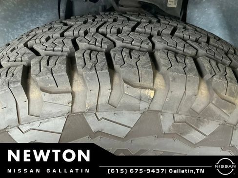 Used 2022 Nissan Frontier S w/ Technology Package RWD image 6