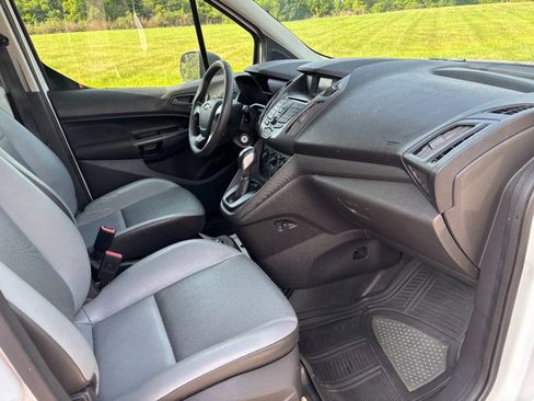 Used 2014 Ford Transit Connect XL FWD image 9