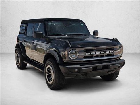 Used 2024 Ford Bronco Big Bend AWD/4WD image 3