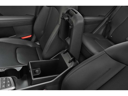 Certified 2026 Kia Sportage EX w/ EX Panorama Roof Package FWD image 10