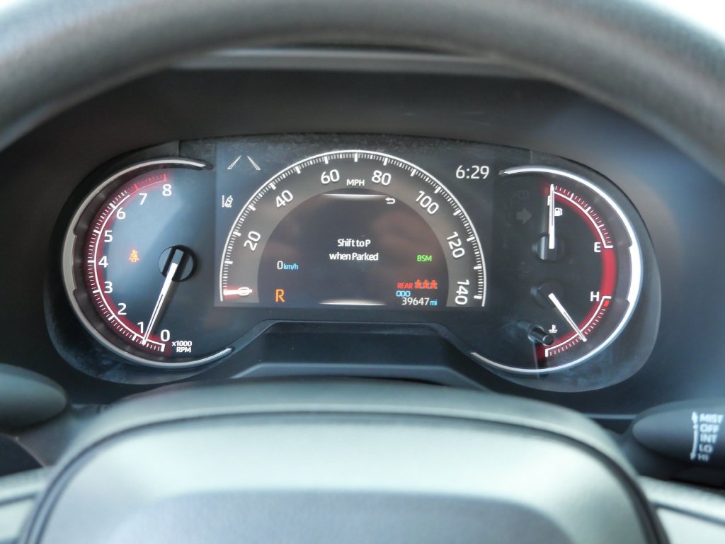 Certified 2025 Toyota RAV4 XLE AWD/4WD image 24