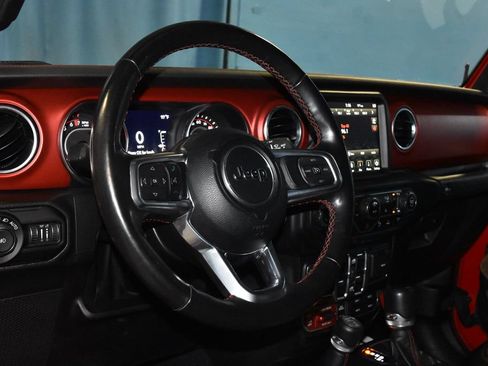Used 2022 Jeep Wrangler Unlimited Rubicon w/ Xtreme Recon 35" Tire Package AWD/4WD image 2
