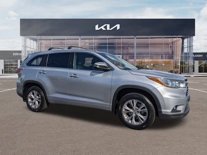 Used 2015 Toyota Highlander XLE