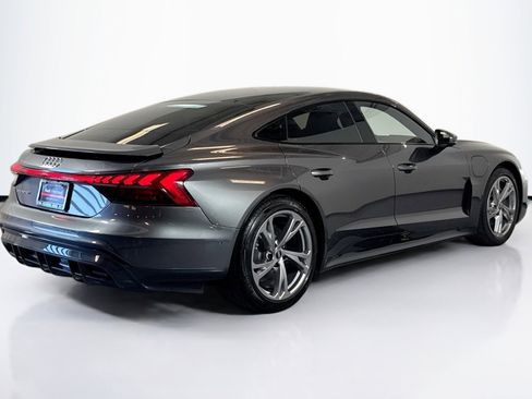 Used 2023 Audi e-tron GT Prestige w/ Prestige Package image 5
