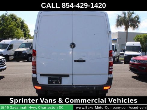 Used 2016 Mercedes-Benz Sprinter 2500 image 9