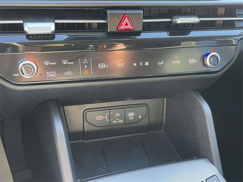 Certified 2026 Kia Sportage EX image 35