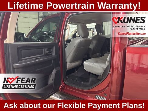 Used 2018 RAM 3500 Tradesman w/ Chrome Appearance Group image 17