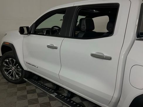 New 2026 GMC Canyon Denali AWD/4WD image 39