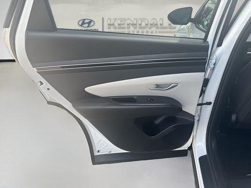 Used 2024 Hyundai Tucson SEL FWD image 23