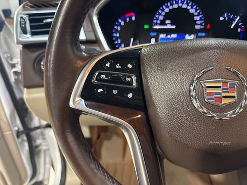 Used 2013 Cadillac SRX Luxury w/ Driver Awareness Package AWD/4WD image 12