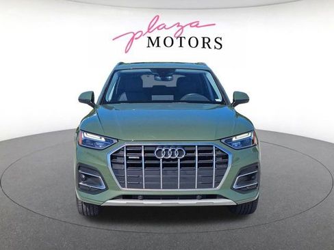 Certified 2023 Audi Q5 Premium w/ Convenience Package AWD/4WD image 2