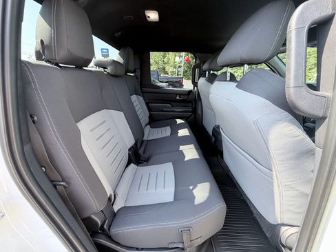 Used 2025 Toyota Tacoma TRD Sport AWD/4WD image 25