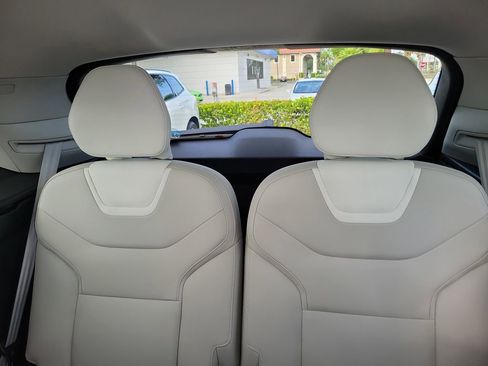 New 2025 Volvo EX90 Ultra image 6