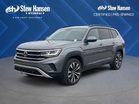 Used 2022 Volkswagen Atlas SE image 1
