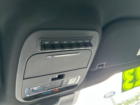 Used 2023 Ford F150 Raptor image 17