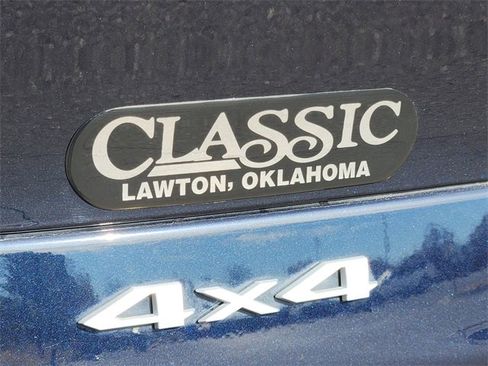 Used 2024 Jeep Grand Cherokee L Limited w/ Luxury Tech Group II image 12