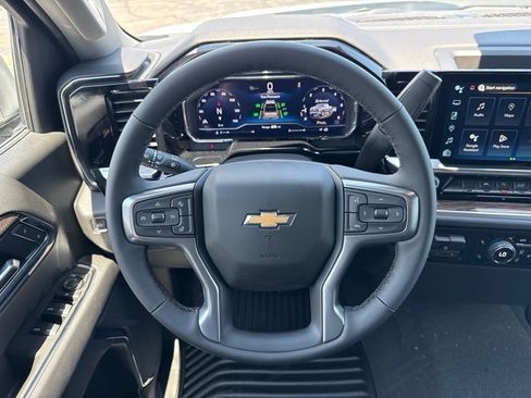 New 2025 Chevrolet Silverado 1500 LT image 6