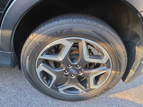 Used 2019 Subaru Crosstrek 2.0i Limited w/ Moonroof Package w/Navigation image 6