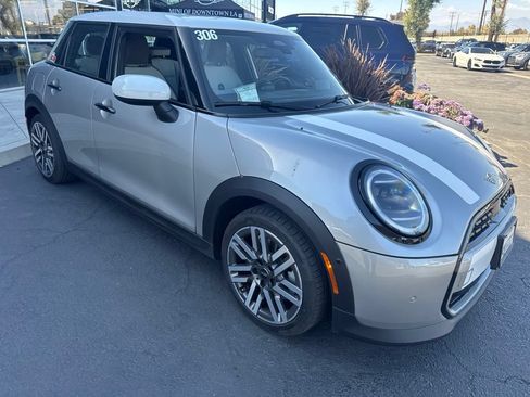 Used 2026 MINI Cooper S FWD image 10