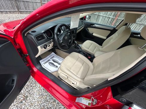 Used 2015 Volkswagen Jetta SE FWD image 7