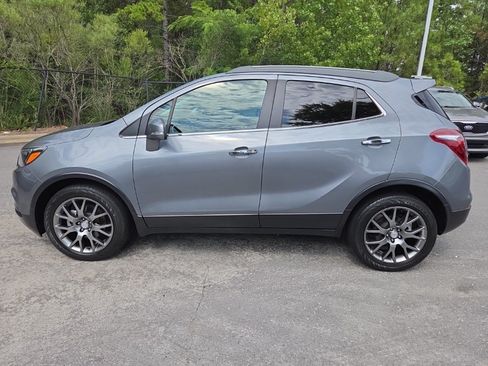 Used 2019 Buick Encore Sport Touring w/ Safety Package FWD image 4