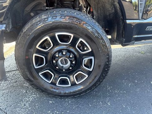 Used 2025 Ford F350 Platinum AWD/4WD image 54