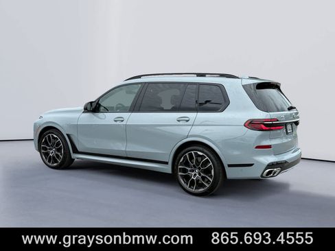Used 2026 BMW X7 M60i AWD/4WD image 5