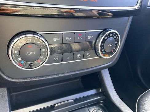 Used 2017 Mercedes-Benz GLS 450 4MATIC image 37
