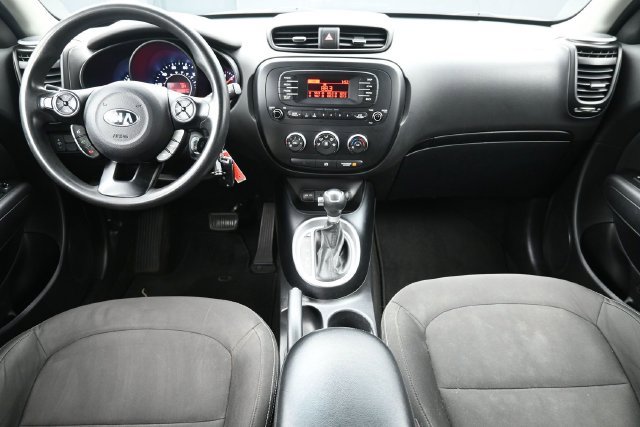 Used 2015 Kia Soul FWD image 19