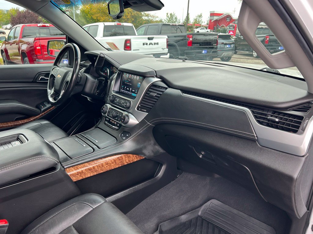 Used 2019 Chevrolet Tahoe Premier AWD/4WD image 31