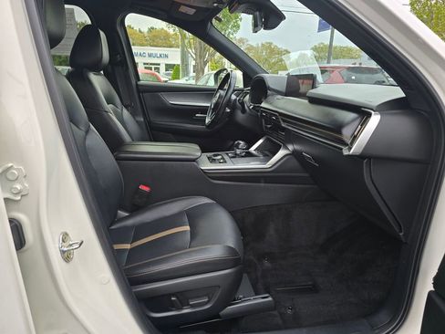 Used 2024 MAZDA CX-90 3.3 Turbo w/ Premium Plus Pkg AWD/4WD image 7