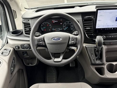 Used 2025 Ford Transit 350 XLT RWD image 19
