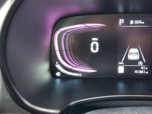 Certified 2023 Kia Soul LX w/ Option Group 015 image 16