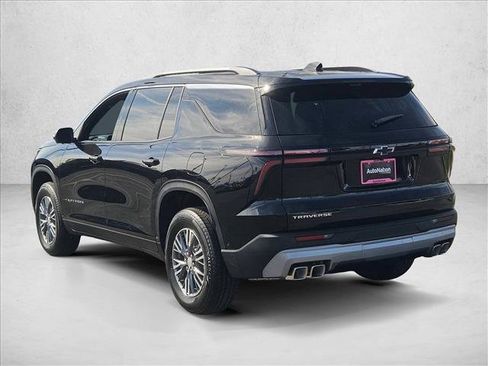New 2026 Chevrolet Traverse LT w/ Enhanced Driving Package image 9