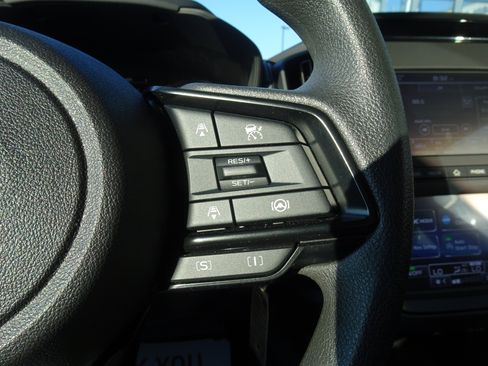 Used 2024 Subaru Crosstrek 2.0i AWD/4WD image 21