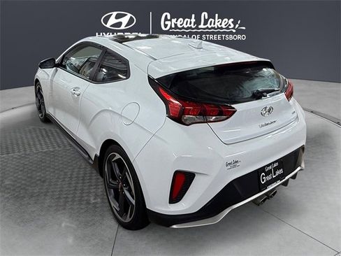Used 2019 Hyundai Veloster Turbo image 3