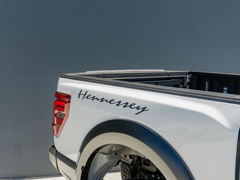 Used 2025 Ford F150 Raptor AWD/4WD image 41