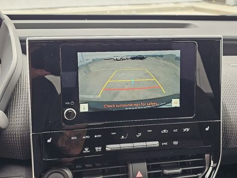 Certified 2025 Subaru Solterra Premium image 39